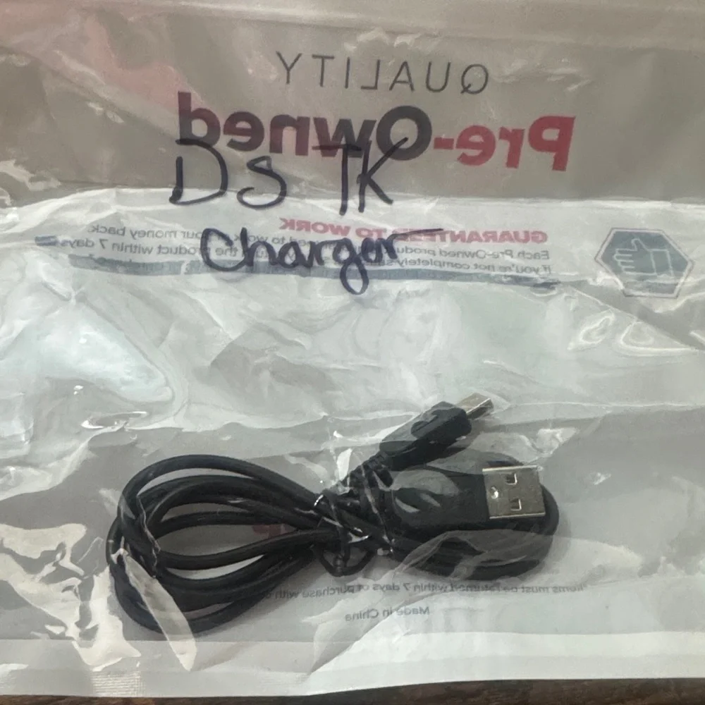 Black USB to Micro-USB Charging Cable